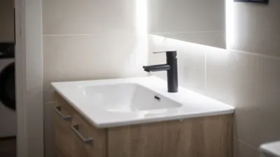 Dúplex en venta en Carrer de Pontons, El Guinardó (Distrito Horta-Guinardó. Barcelona Capital) de 259.000 €