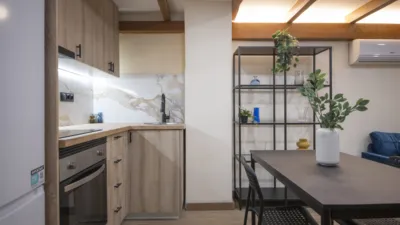 Dúplex en venta en Carrer de Pontons, El Guinardó (Distrito Horta-Guinardó. Barcelona Capital) de 259.000 €