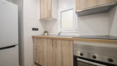 Piso en venta en Carrer de l'Empordà, Pubilla Cases (L'Hospitalet de Llobregat) de 199.000 €