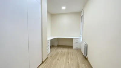 Apartment on Rambla de Prim photo 9
