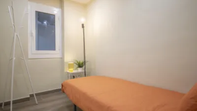 Flat on Carrer del Montsant, 28 photo 11
