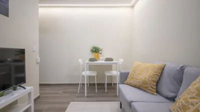 Flat on Carrer del Montsant, 28 photo 3