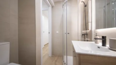 Apartment on Avinguda de la Riera de Cassoles photo 18