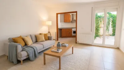 Apartment in Carrer de la Vora del Ter photo 3