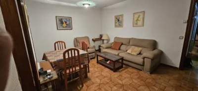Piso en venta en Avinguda de Mònaco, Montigalà-Sant Crist (Badalona) de 199.000 €