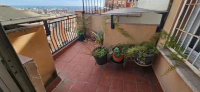 Ático en venta en Carrer de Richard Strauss, cerca de Carrer d' Oceania, Llefià-Artigues (Badalona) de 255.000 €