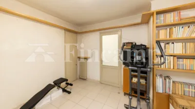 House on Carrer de Can Puiggener photo 16