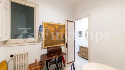 House on Carrer de Brutau photo 12