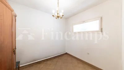 House on Carrer de Brutau photo 37