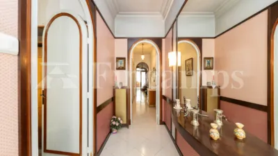 House on Carrer de Brutau photo 4
