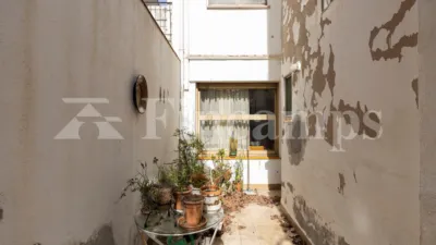 House on Carrer de Brutau photo 51