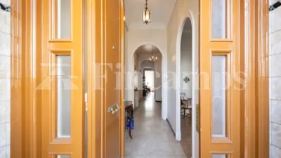 House on Carrer d'Osca photo 5