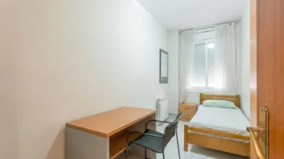 Flat on Carrer de Cebrià Cabané photo 3