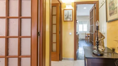 Flat on Carrer de Cebrià Cabané photo 24