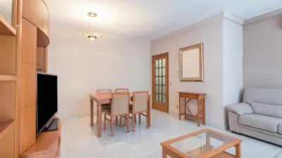 Flat on Carrer de Cebrià Cabané photo 4
