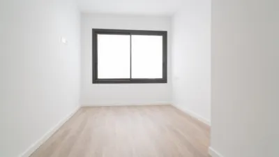 Flat in Passatge de Jonqueres photo 7