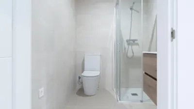Flat in Passatge de Jonqueres photo 11