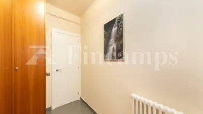 Apartment on Carrer de Balmes photo 19