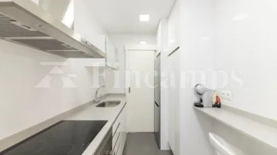Apartment on Carrer de Balmes photo 8