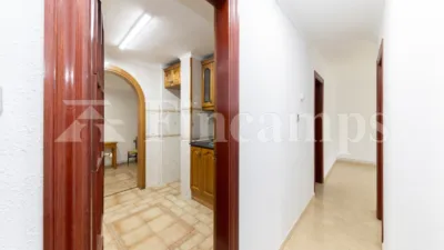 Ground floor flat on Carrer de Martinet photo 2