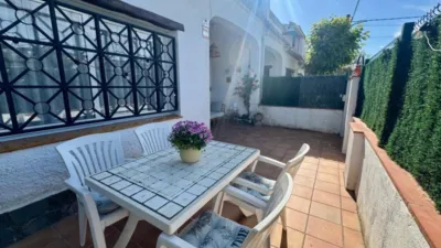 Semi-detached chalet at Carrer de Ventolà, 21 photo 5