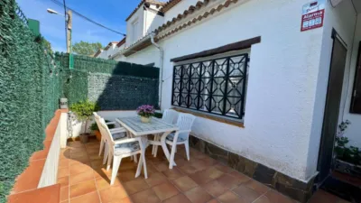 Chalet adosado en Carrer de Ventolà, 21 photo 8