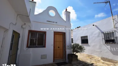 House on Almarchal Street photo 2