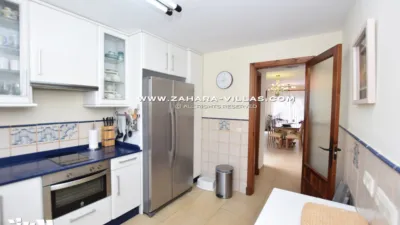 Semi-detached house on Calle Tahona photo 33