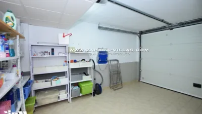 Semi-detached house on Calle Tahona photo 35