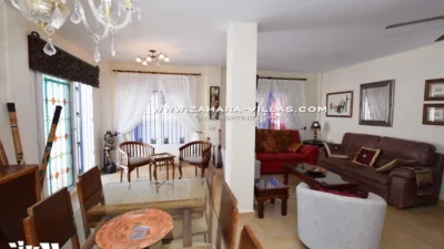 Semi-detached house on Calle Tahona photo 37