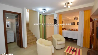 Semi-detached house on Calle Tahona photo 48