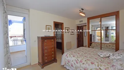 Semi-detached house on Calle Tahona photo 15