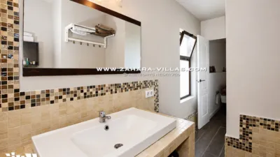 Detached house on Calle Maquila photo 30