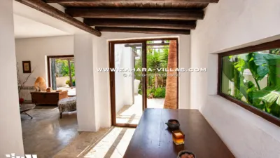 Detached house on Calle Maquila photo 15