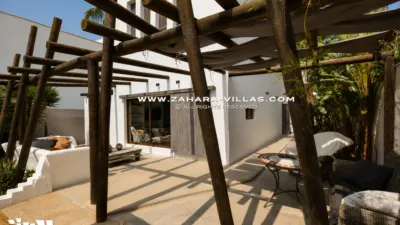 Detached house on Calle Maquila photo 3