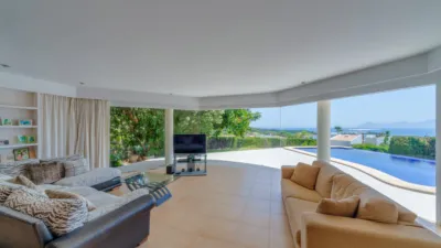 Chalet en venta en Alcanada, Platja d'Alcúdia-Port d'Alcúdia (Alcúdia) de 2.500.000 €