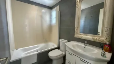 Apartment on Passeig de Londres photo 22