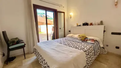 Apartment on Miquel Dels Sants Oliver Street photo 3