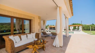 Villa in Mal Pas photo 19
