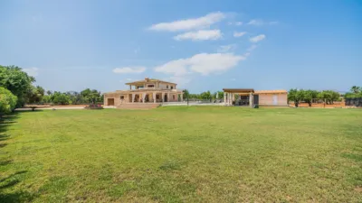 Villa in Mal Pas photo 2