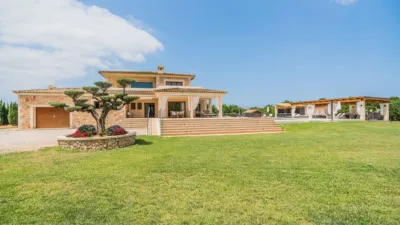 Villa in Mal Pas photo 3