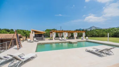 Villa in Mal Pas photo 6