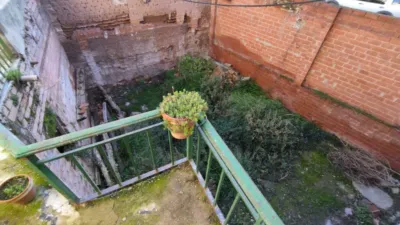 Casa en venta en Calle de Santa María, Alberite de 190.000 €