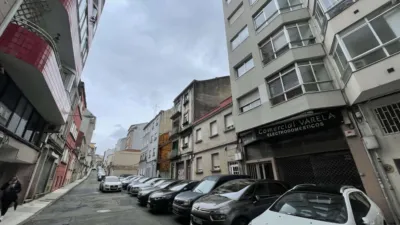 Piso en venta en Calle de Asturias, 10, cerca de Travesía de Vigo, Fátima-Travesía de Vigo-San Xoán (Distrito Casco Urbano. Vigo) de 234.000 €
