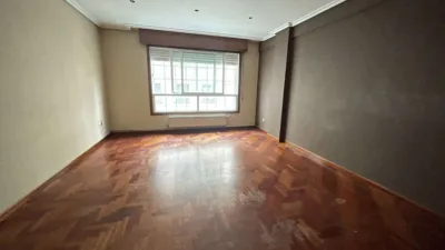 Piso en venta en Calle de Asturias, 10, cerca de Travesía de Vigo, Fátima-Travesía de Vigo-San Xoán (Distrito Casco Urbano. Vigo) de 234.000 €