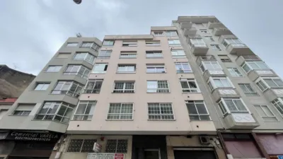 Piso en venta en Calle de Asturias, 10, cerca de Travesía de Vigo, Fátima-Travesía de Vigo-San Xoán (Distrito Casco Urbano. Vigo) de 234.000 €