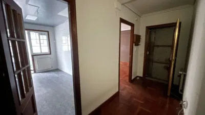 Piso en venta en Calle de Asturias, 10, cerca de Travesía de Vigo, Fátima-Travesía de Vigo-San Xoán (Distrito Casco Urbano. Vigo) de 234.000 €
