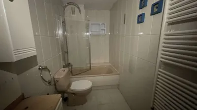 Piso en venta en Calle de Asturias, 10, cerca de Travesía de Vigo, Fátima-Travesía de Vigo-San Xoán (Distrito Casco Urbano. Vigo) de 234.000 €