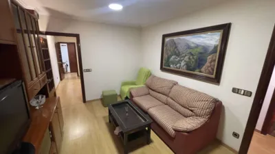 Piso en venta en Calle del Conde de Torrecedeira, cerca de Camino Camilo Tuche, Berbés-Peritos (Distrito Casco Urbano. Vigo) de 275.000 €