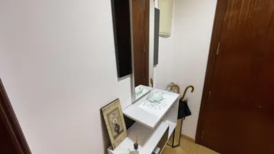 Piso en venta en Calle del Conde de Torrecedeira, cerca de Camino Camilo Tuche, Berbés-Peritos (Distrito Casco Urbano. Vigo) de 275.000 €